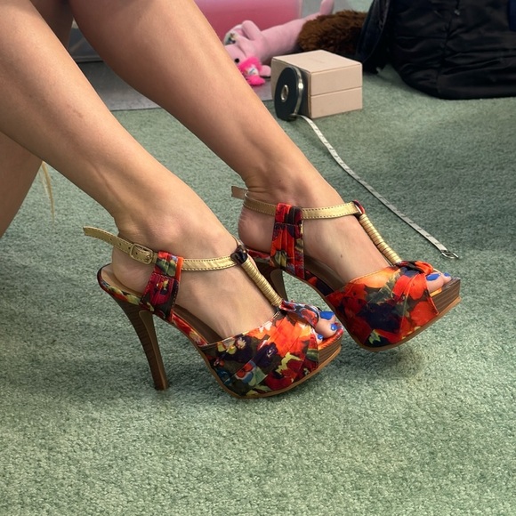 Apt 9 by Kohls Satin Colorful Stiletto Heels - Picture 1 of 9